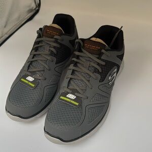 Sketchers lite weight